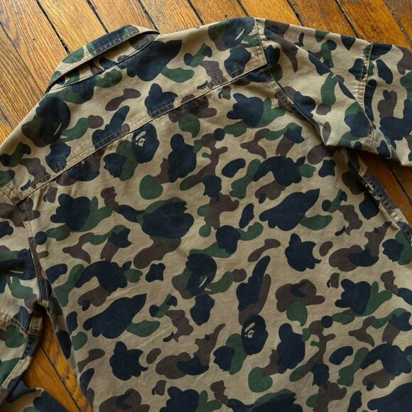 B.A.P.E. Bathing Ape Busy Works Made in Japan Bubble Military Camo Women Shirt L - Picture 7 of 8